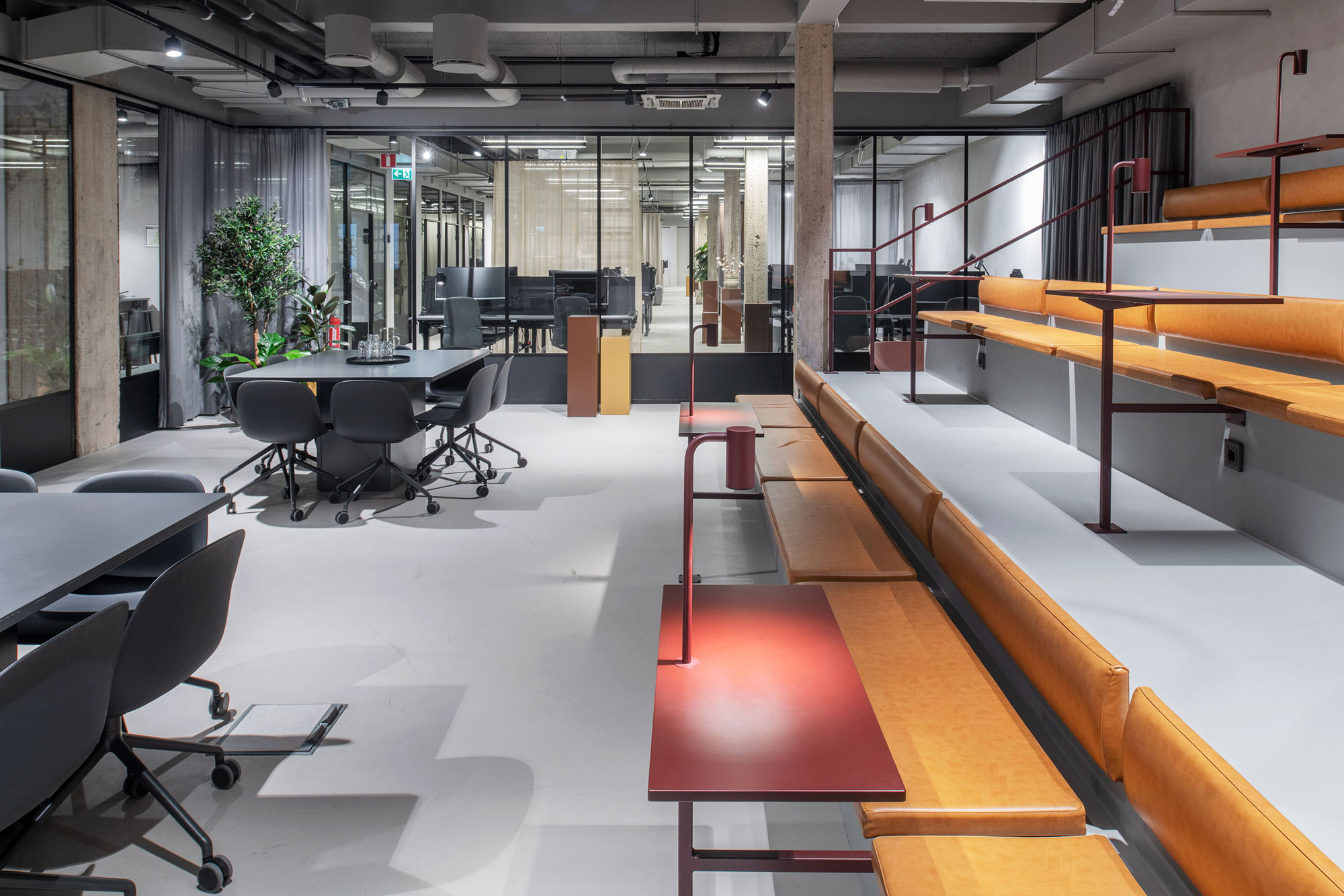 Kontor designat av Sense by US